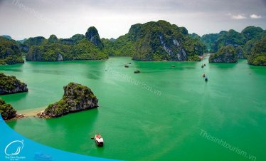 Tham quan Vịnh Hạ Long