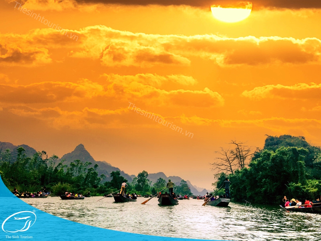 hinh-anh-tour-du-lich-chua-huong-ha-noi-the-sinh-tourism-sinh-cafe-3-20230526