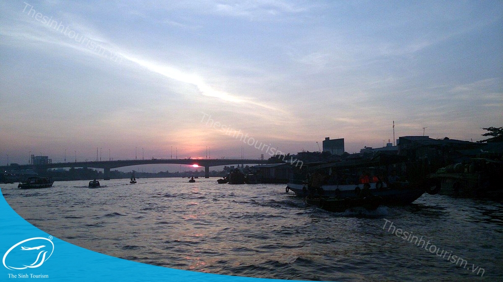 hinh-anh-tour-du-lich-mien-tay-can-tho-cho-noi-cai-rang-the-sinh-tourism-sinh-cafe-2-20230527