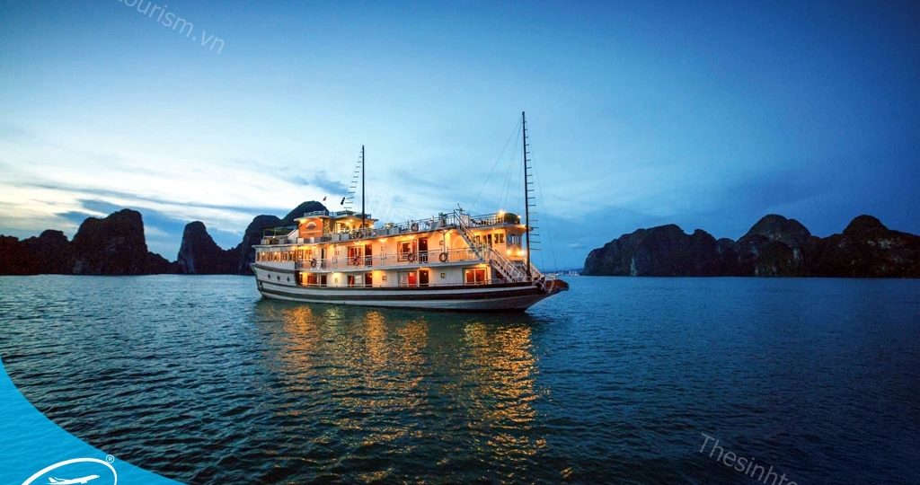 Những hoạt động thú vị và độc đáo trên chuyến du thuyền Hạ Long 1 Thế Sinh Tourism - Mang đến chuyến du thuyền Hạ Long thú vị