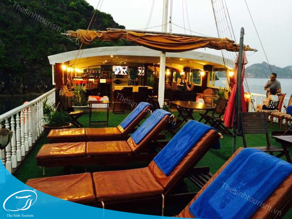 hinh-anh-tour-du-thuyen-ha-long-4-hl-explorer-the-sinh-tourist-sinh-cafe-007-20230525
