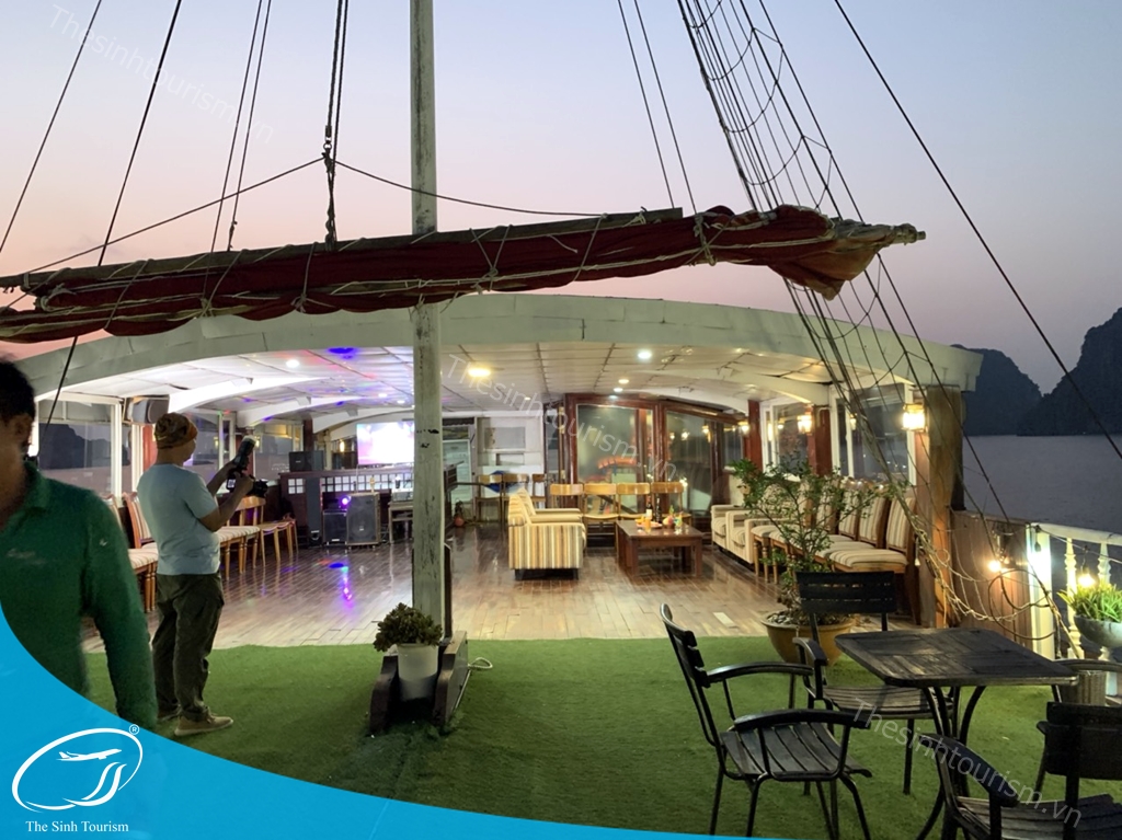 hinh-anh-tour-du-thuyen-ha-long-4-hl-explorer-the-sinh-tourist-sinh-cafe-008-20230525