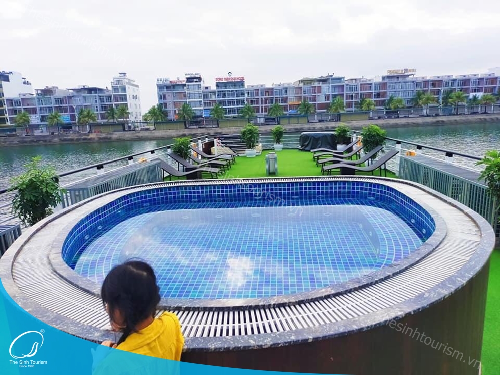 tour-du-lich-ha-long-du-thuyen-5-sao-1-ngay-8-tieng-0061