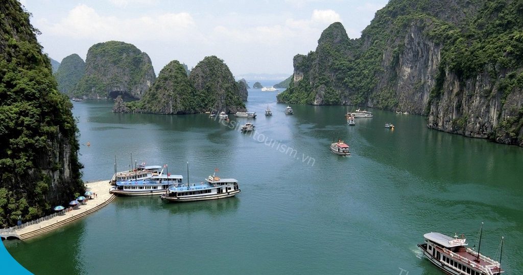 Đơn vị tổ chức tour du lịch Hạ Long uy tín 1 Thế Sinh Tourism - Đặt tour du lịch Hạ Long giá rẻ uy tín