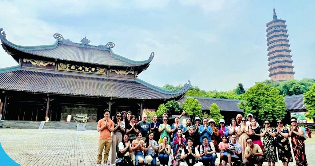 Đặt tour giá rẻ tại Thế Sinh Tourism