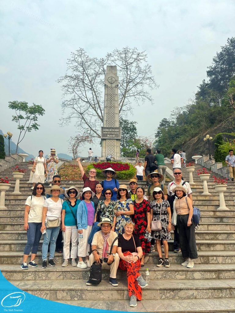 du lich the sinh tourist the sinh tourism sinh cafe 185 20230812