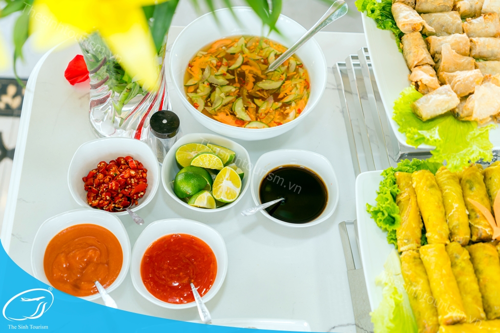 du-thuyen-ha-long-5-sao-otis-the-sinh-tourist-the-sinh-tourism-sinh-cafe-045-20230821-160301