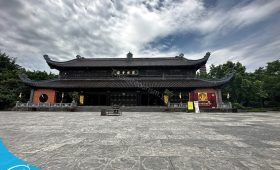 Thế Sinh Tourism - Đơn vị tổ chức tour đi du lịch Ninh Bình chuyên nghiệp - Du lịch Bái Đính Tràng An