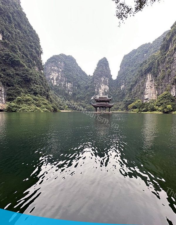 Tham quan Ninh Bình - Du lịch Tràng An - Thế Sinh Tourism - Đặt tour đi Ninh Bình
