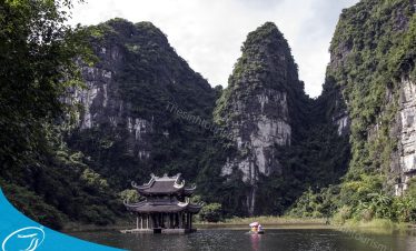 Du lịch Tràng An - Đi du lịch Hang Múa Tràng An - Thế Sinh Tourism
