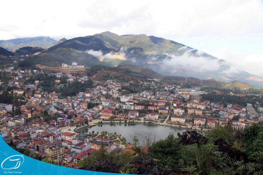 Du lịch tham quan núi Hàm Rồng Sapa