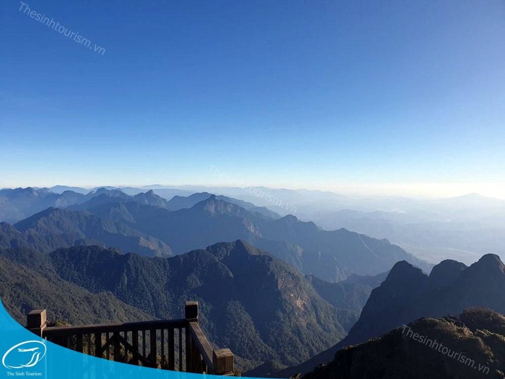 Khám phá Fansipan cùng Thế Sinh Tourism
