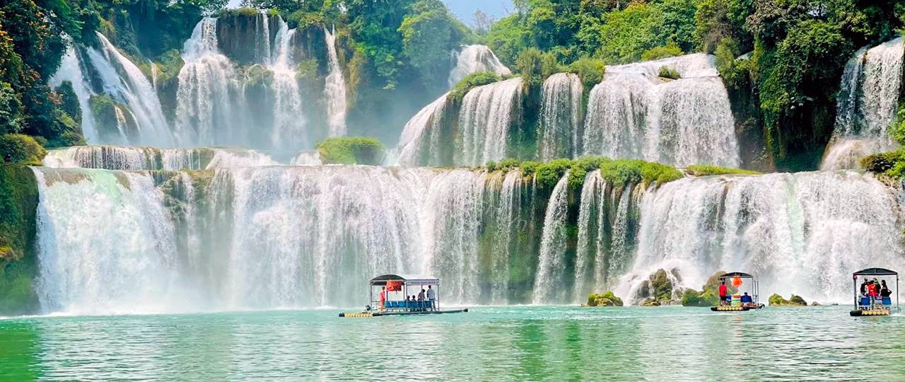 Du Lịch Cao Bằng - Vùng đất tuyệt đẹp với thác Bản Giốc hùng vĩ 1 Đi Thác Bản Giốc cùng Thế Sinh Tourism