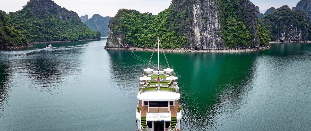 Tour Du Lịch Hạ Long 1 Ngày Du Thuyền 5 Sao - Trải Nghiệm Cao Cấp Giữa Kỳ Quan Thiên Nhiên Thế Giới 1 Tour Hạ Long 6 tiếng du thuyền 5 sao bể bơi tại Vịnh Hạ Long, Thế Sinh Tourism