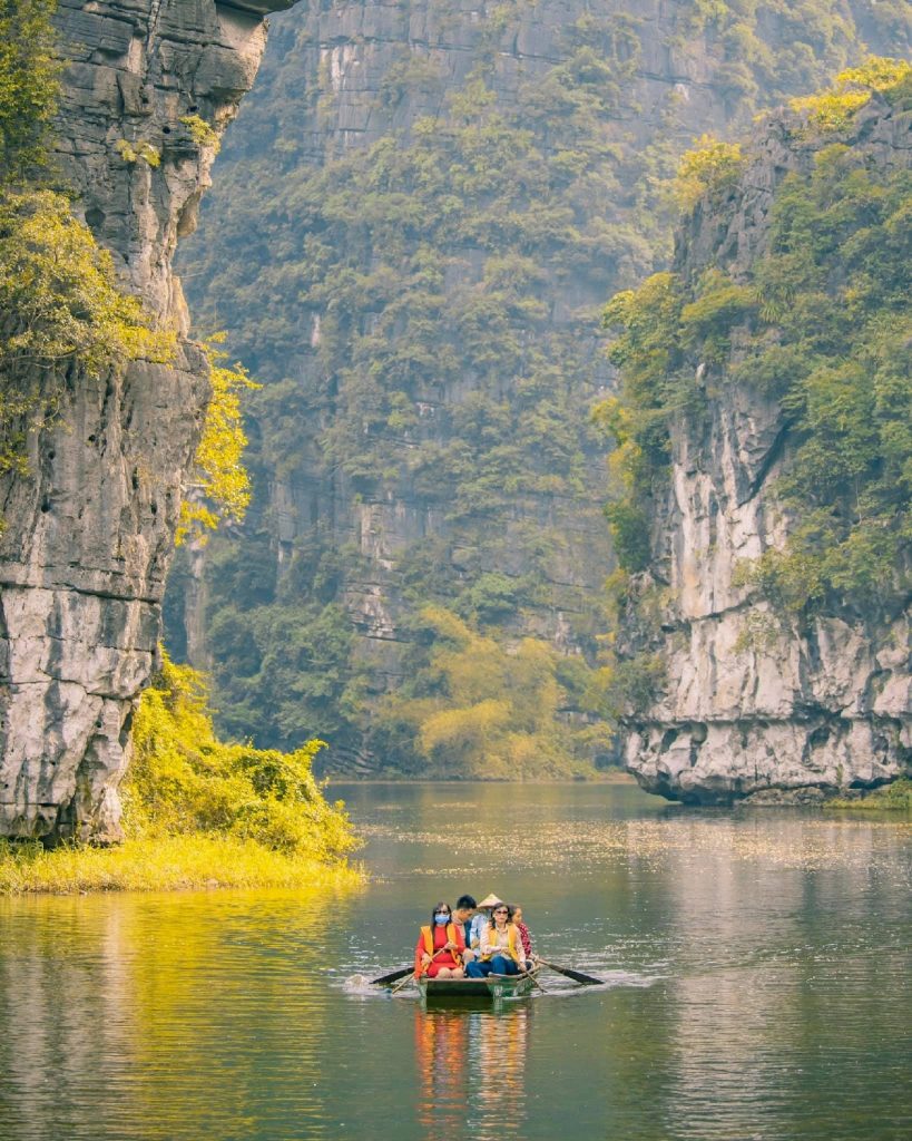 dat tour di trang an du lich ninh binh the sinh tourism the sinh tourist 004 20240827 1