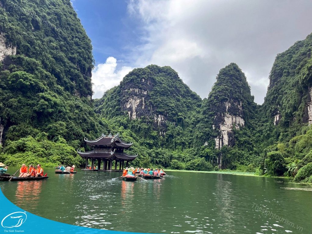 Thế Sinh Tourism - Địa chỉ đặt tour đi Tràng An uy tín