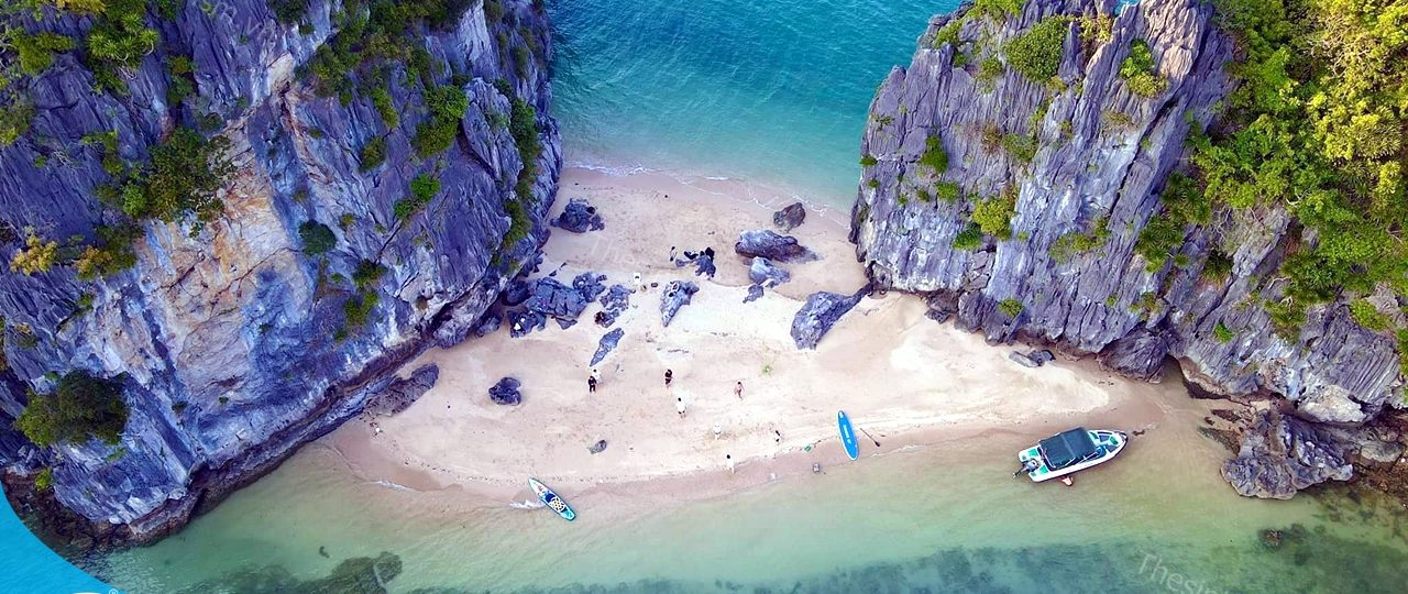 Nét Đẹp Hoang Sơ của Vịnh Lan Hạ Cát Bà: Điểm Đến Lý Tưởng Cho Kỳ Nghỉ Ngắn Ngày 1 Du lịch Cát Bà - Vịnh Lan Hạ
