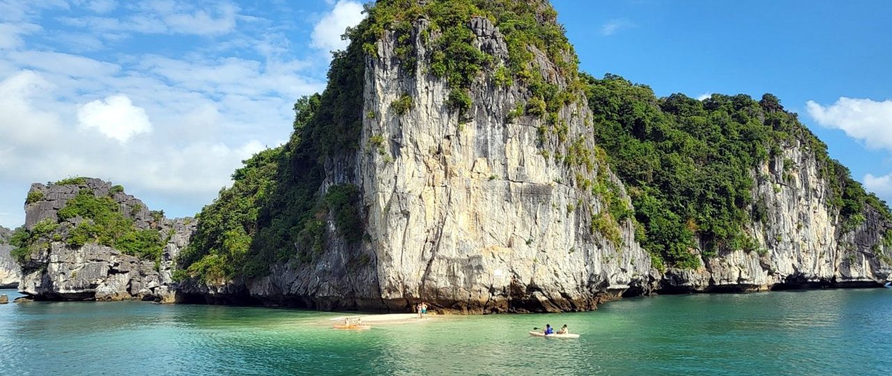 Du lịch Cát Bà - Đặt tour Cát Bà cùng Thế Sinh Tourist