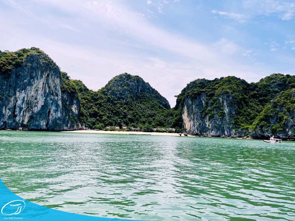 tour du lich cat ba du lich dao cat ba vinh lan ha the sinh tourist sinh cafe travel lan ha bay 3 20240919 103701