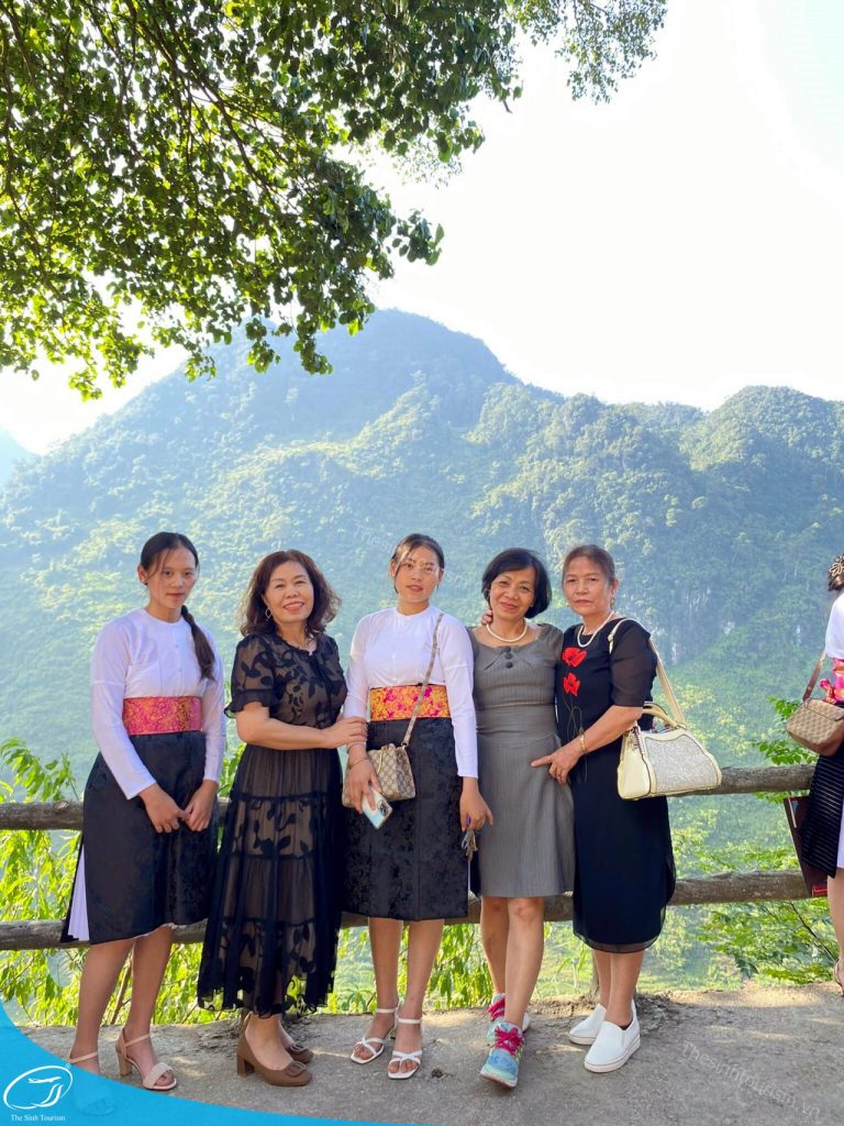 du lich the sinh the sinh tourist du lich ha giang tour ha giang 022 20241022