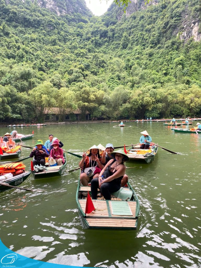 du lich the sinh the sinh tourist du lich ninh binh bai dinh trang an tour ninh binh bai dinh trang an 019 20241022