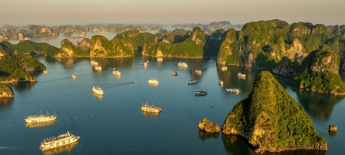 Du Lịch Miền Bắc Mùa Hè – Tránh Nóng, Về Với Biển Cả Và Cao Nguyên Xanh Mát 1 Du lịch Hạ Long - Đi tour Ninh Bình Hạ Long