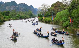 tour du lich chua huong the sinh tourist sinh cafe travel the sinh tourist 004 20251115